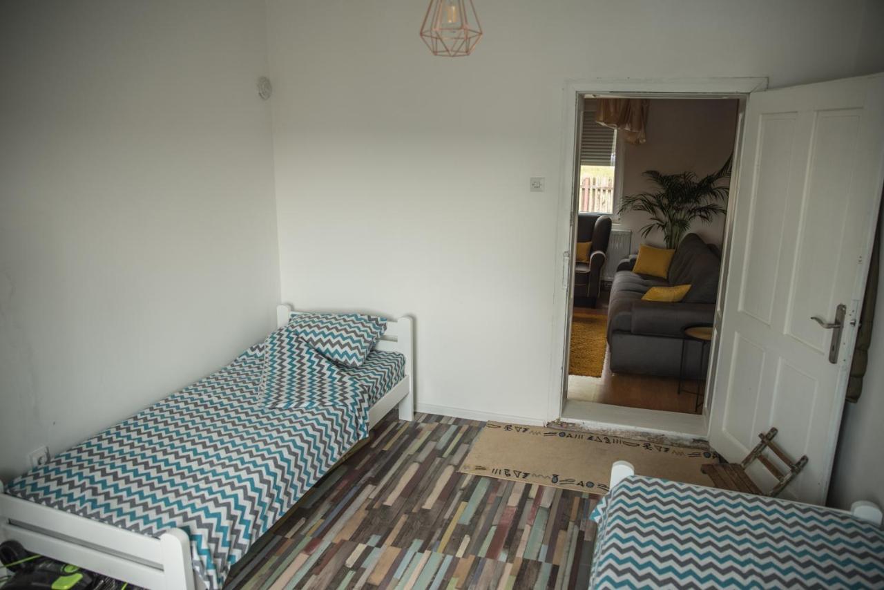 Skriveni Raj Guest House Gornji Milanovac Exterior photo
